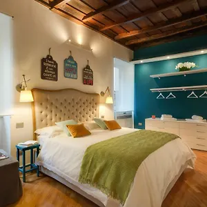 Apartment Romenjoy Colosseo, Rome